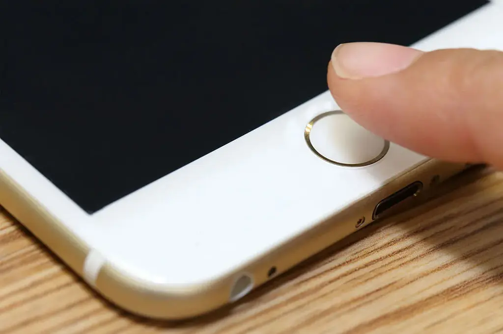 user-iphone-fingerprint-sensor-not-working